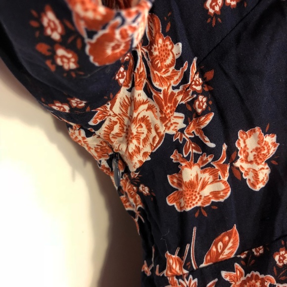 ⬇️2️⃣0️⃣Floral Lace Up Mini Dress - Picture 4 of 7